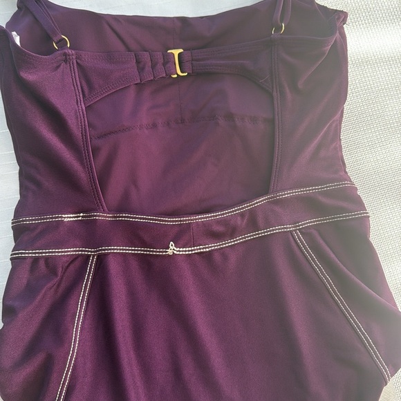 Becca Color Sheen One Piece Swimsuit size M - Picture 5 of 9